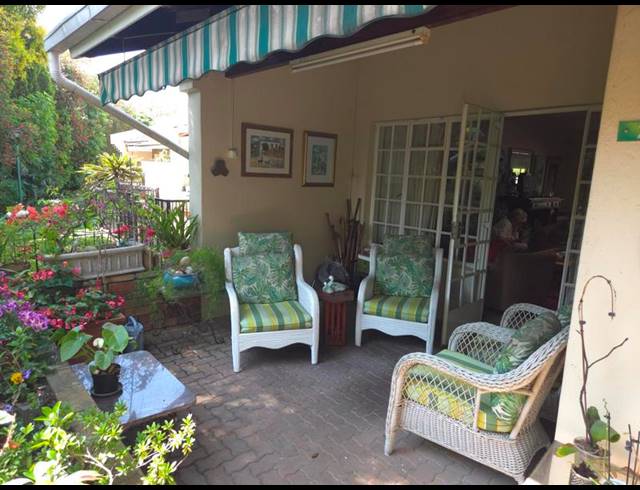 2 BEDROOM HOUSE FOR SALE IN LONEHILL